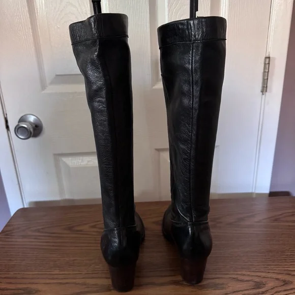 Frye Rory Scrunch Black Leather Boots 9 - Picture 8 of 15